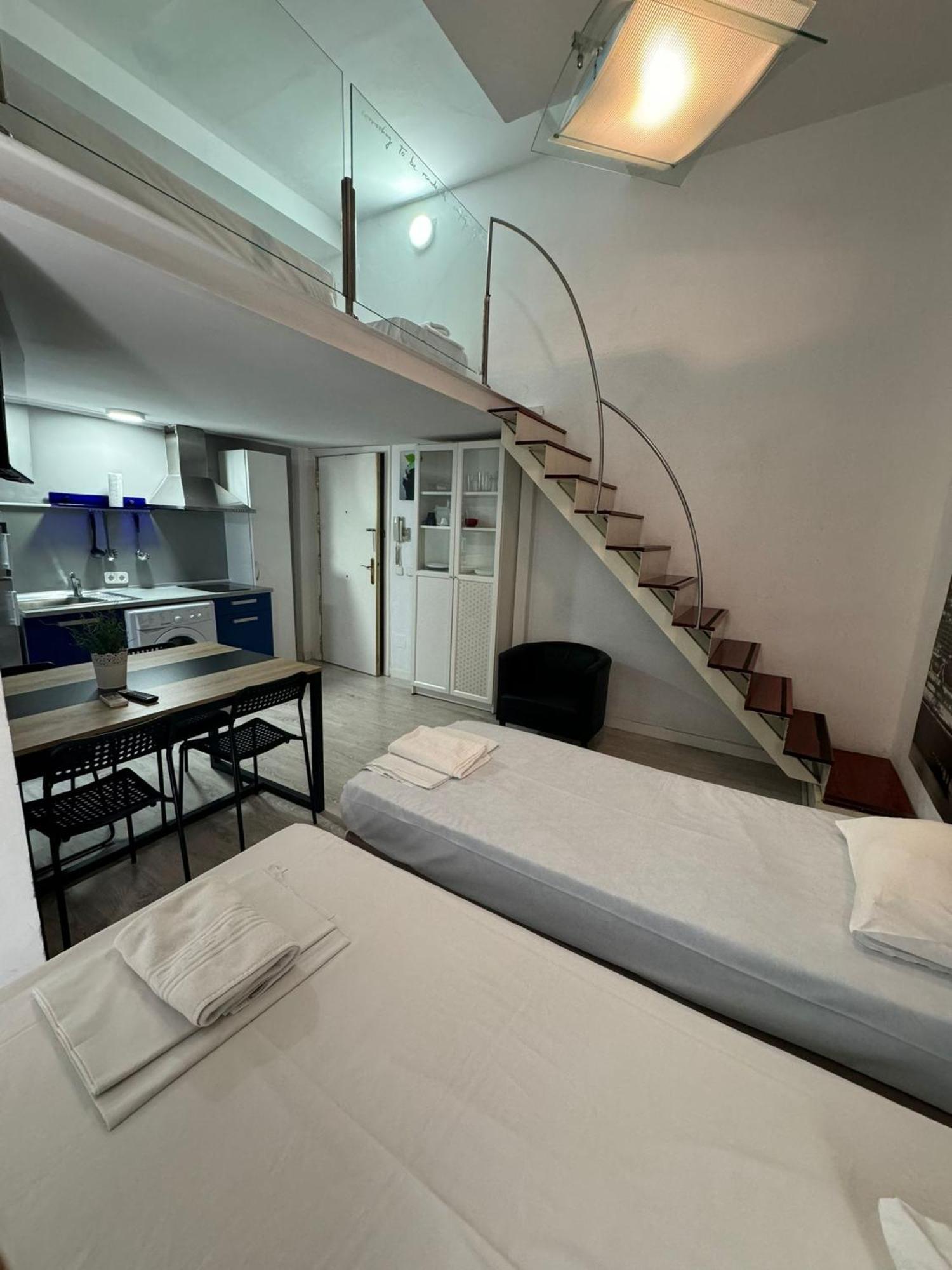 Apartamentos Sol Mayor Мадрид Экстерьер фото
