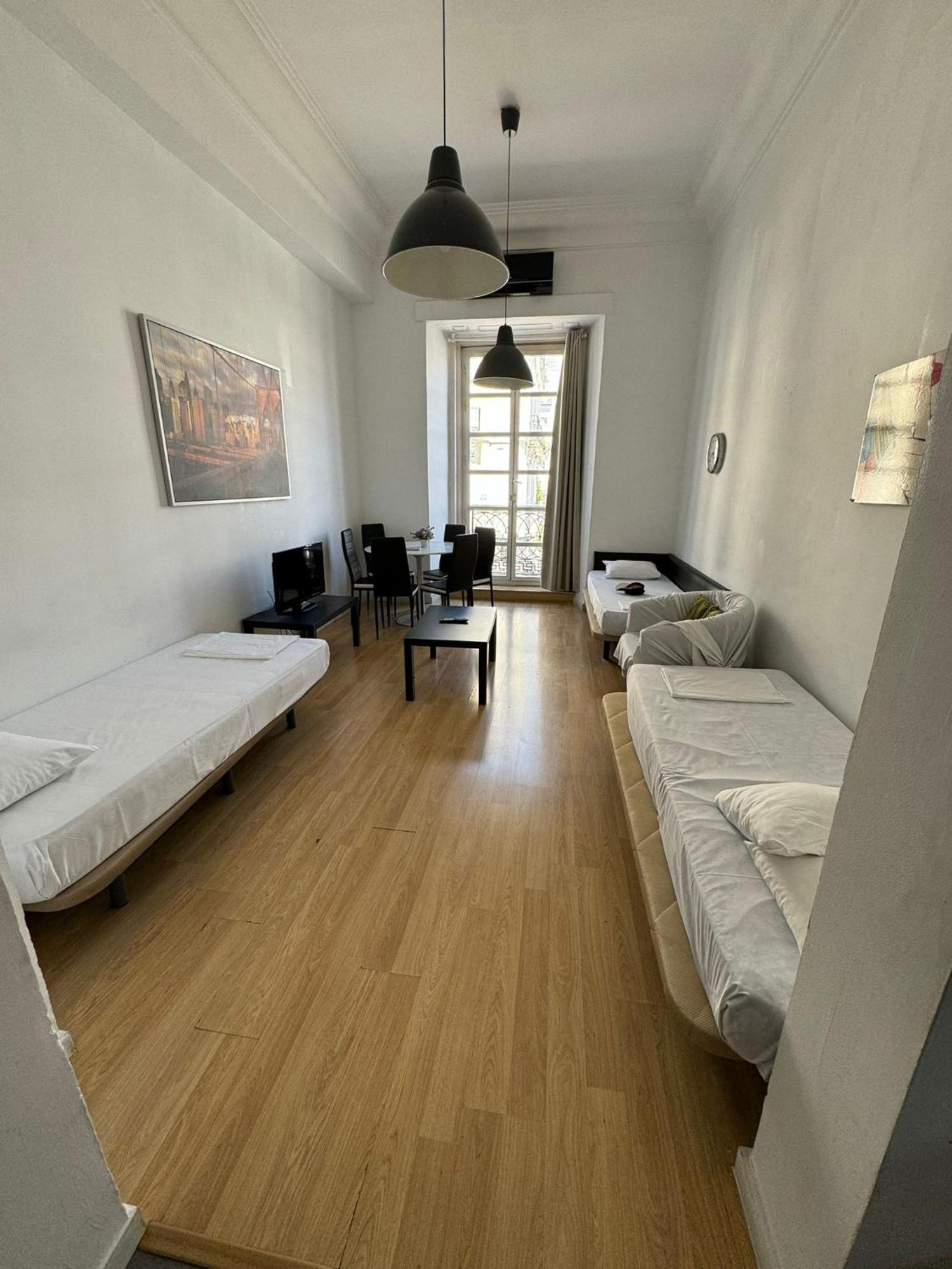 Apartamentos Sol Mayor Мадрид Экстерьер фото