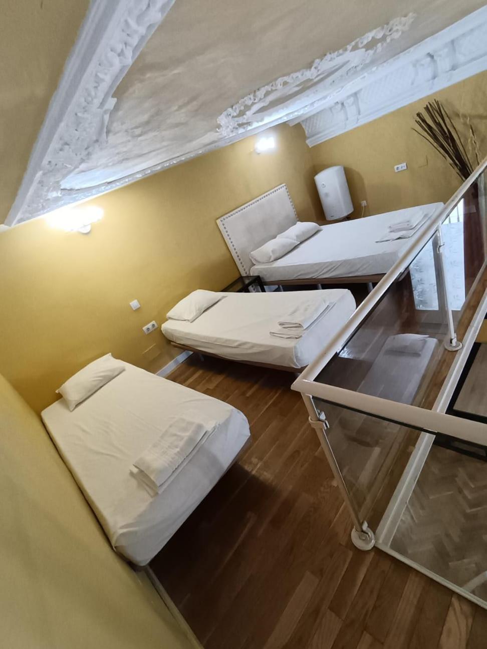 Apartamentos Sol Mayor Мадрид Экстерьер фото