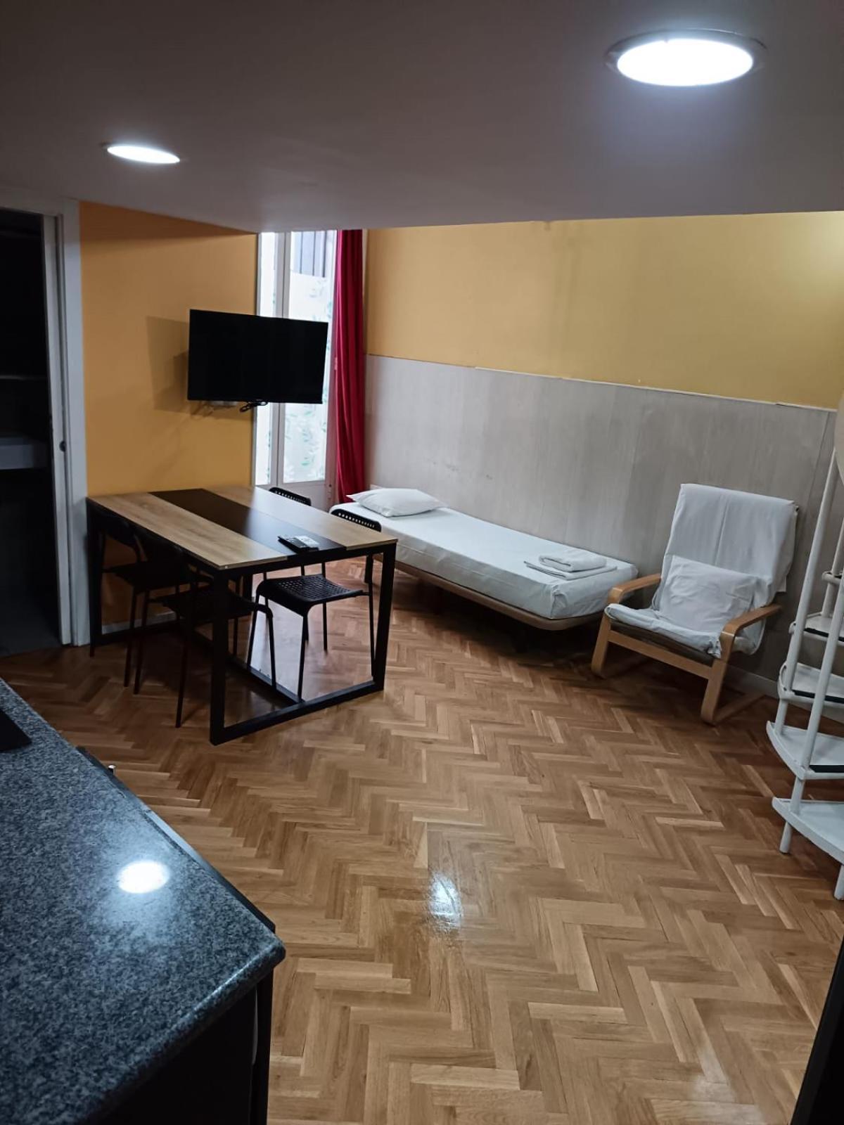 Apartamentos Sol Mayor Мадрид Экстерьер фото