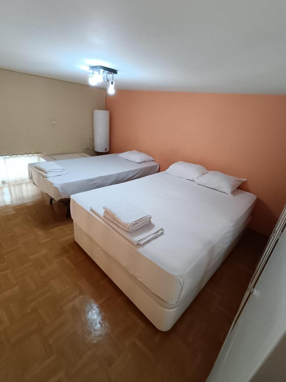 Apartamentos Sol Mayor Мадрид Экстерьер фото